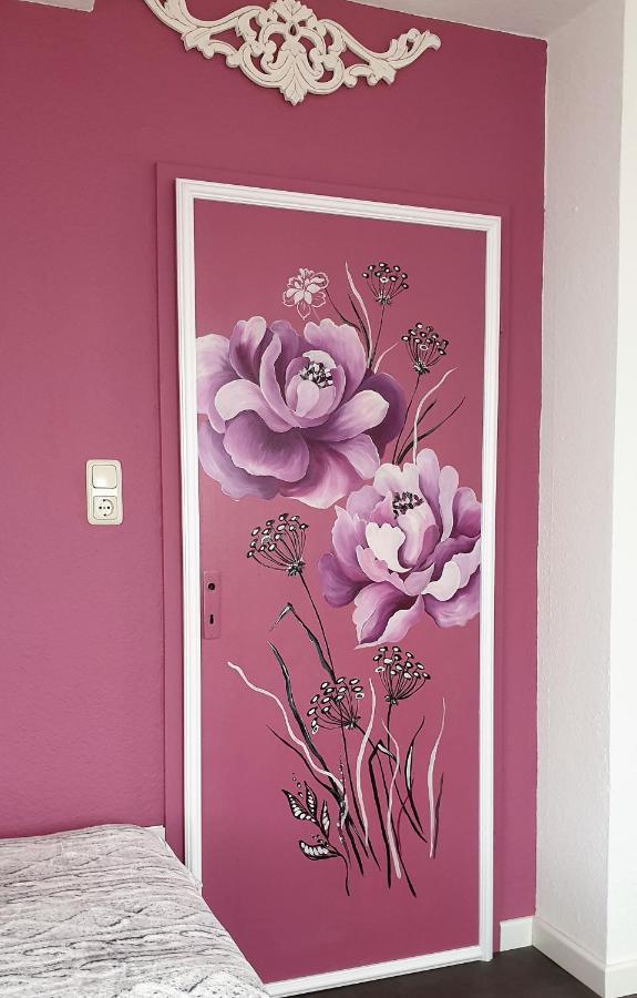 Apartment Bayreuth, Grosse Ferienwohnung Im Haus Mit Kunst, 3 Schlafzimmer, Kueche, Parkplatz Dış mekan fotoğraf