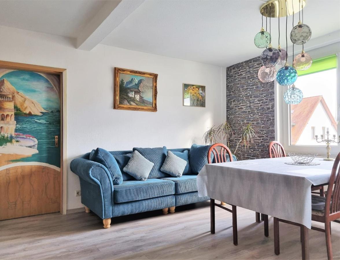 Apartment Bayreuth, Grosse Ferienwohnung Im Haus Mit Kunst, 3 Schlafzimmer, Kueche, Parkplatz Dış mekan fotoğraf