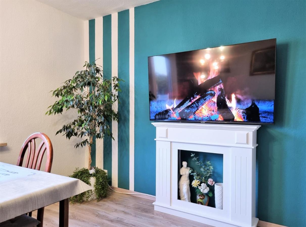 Apartment Bayreuth, Grosse Ferienwohnung Im Haus Mit Kunst, 3 Schlafzimmer, Kueche, Parkplatz Dış mekan fotoğraf