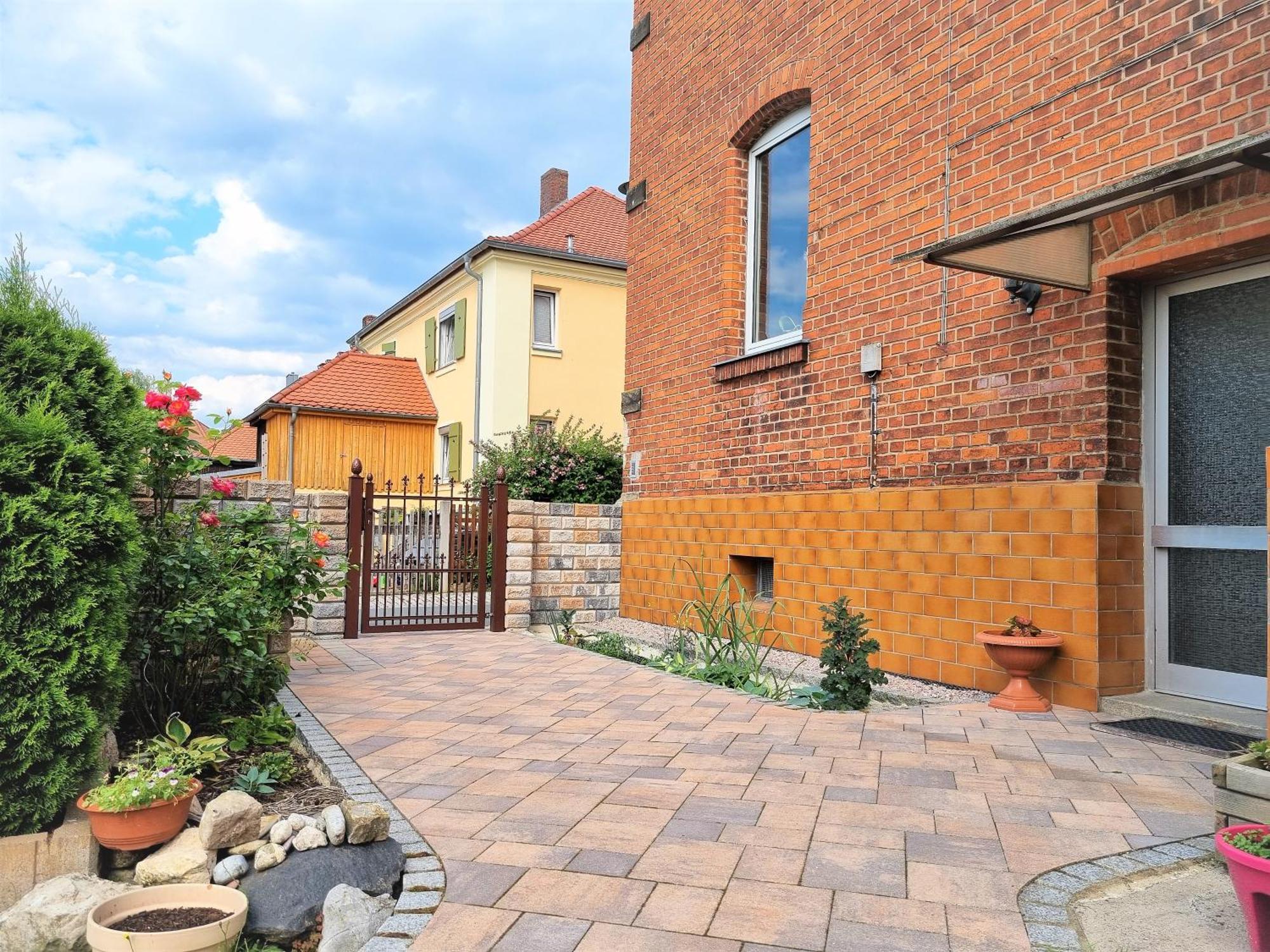 Apartment Bayreuth, Grosse Ferienwohnung Im Haus Mit Kunst, 3 Schlafzimmer, Kueche, Parkplatz Dış mekan fotoğraf